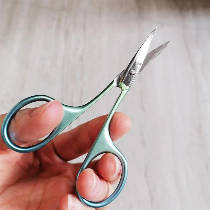 Description Picture 6 of itemCurved Cute Vintage Small Eyebrow Scissor Angled Beauty Scissors For Grooming Fishing Cross Stitch Embroidery Sewing Tool Thread
