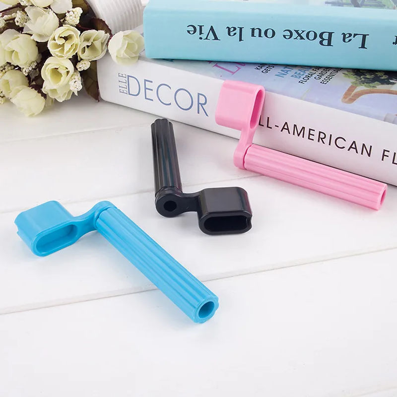 Description Picture 4 of itemPin Guitar Tool Speed String Tool Winder Guitar Peg Puller ABS Acoustic Bridge for Loosening Tightening String Guitar Accessorie