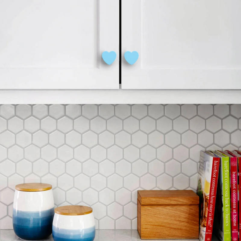 Description Picture 5 of itemSingle Hole Love Heart Drawer Knobs Creative Candy Color Door Pull Handles Electroplate with Screws Cabinet Knob Hardware