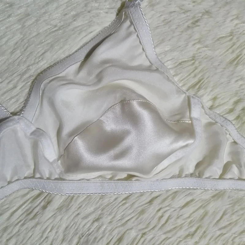 Description Picture 6 of itemWomen Seamless Bras Sexy Wireless Comfortable Silk Top Sling Adjustable Soft Breathable Lingerie Lightweight Ultrathin Underwear