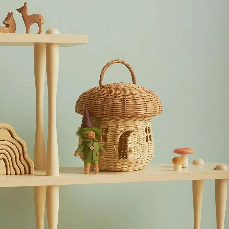 Description Picture 5 of itemCute Rattan Mushroom Basket Hand Woven Wicker Storage Baskets Beach Straw Organizer Box for Kids Summer Vacation Picnic Basket