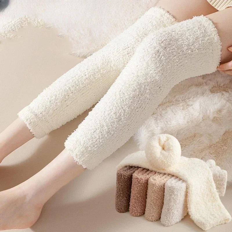 Description Picture 4 of item1 Pair New Winter Warm Knee Pads For Women Men Old People Cold Leg Arthritis Kneepad Knee Support Rabbit Running Knee Protector