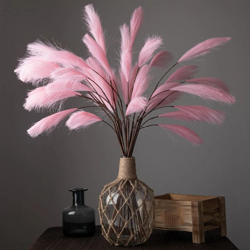 Description Picture 3 of itemArtificial Pampas Grass Flowers Bouquets For Home Wedding Decoration DIY Party Bedroom Fake Plant Flowers Vase Decorations Reed