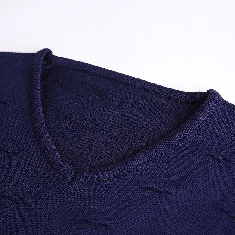 Description Picture 6 of itemMen's Winter Sweater Korean Fashion Knitted Patchwork Pullover Men Slim Fit Autumn Mens Knitted Sweater Plus Size 4XL