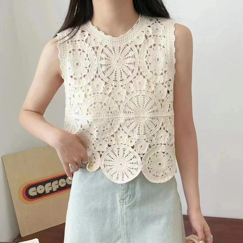Description Picture 4 of itemSheer Crochet Tank Embroidery Lace Blouse Short Sleeve Open-knit Crop Tops for Women Spring Summer 2024 Boho Vacation Outfit