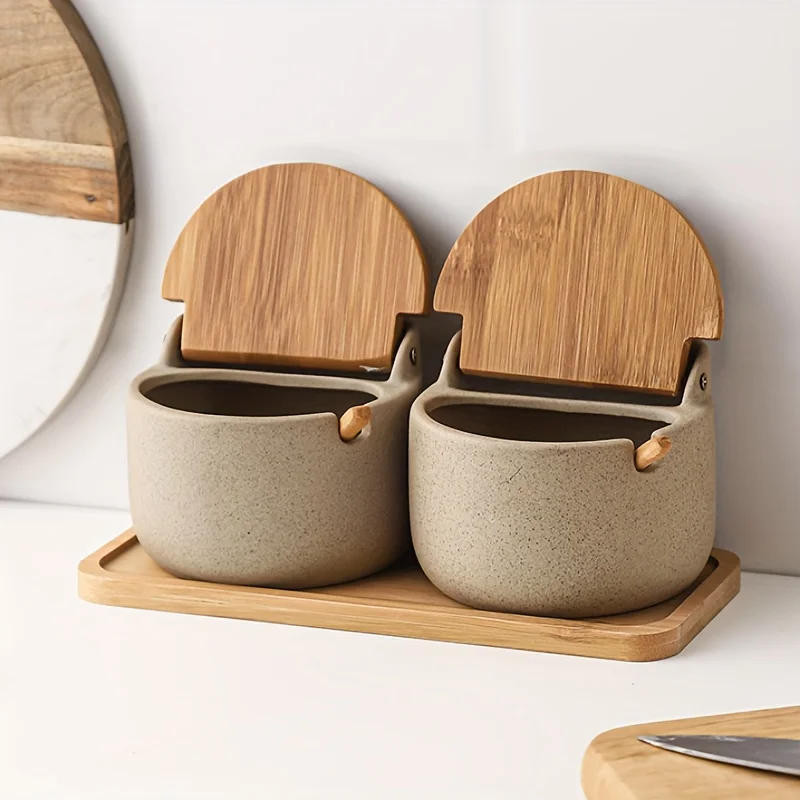 Description Picture 3 of itemJapanese-style kitchen retro seasoning set, simple salt shaker ceramic two-piece set with acacia wood tray and lid