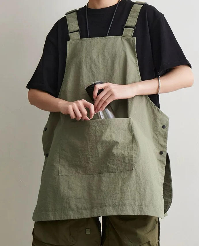 Description Picture 3 of itemAnti-pouring Sleeveless Aprons with Pocket Adjustable  Outdoor Barber Coffee Shop Catering Apron Unisex Wear on Both Sides