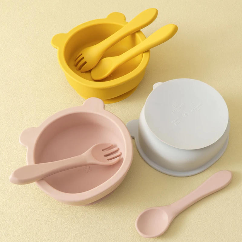 Description Picture 4 of item3PCS Silicone Baby Tableware Cute Cartoon Bear Bowl Suction Lunch Box Soft Spoon Fork Feeding Training Dinner Set Baby Meal Tray