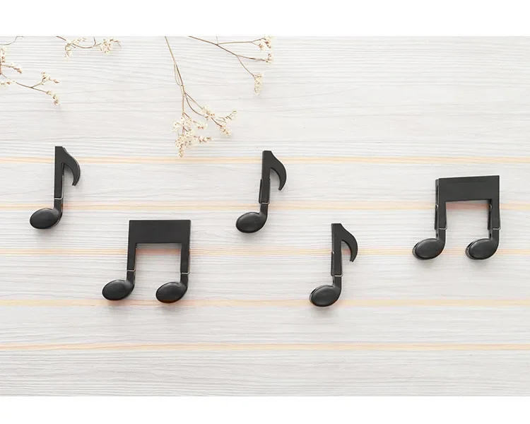 Description Picture 4 of itemMusical Note Clothes Pegs Black Spring Clips Creative Home Clothing Rack for Laundry Organization Baby Clothes Drying TikTok