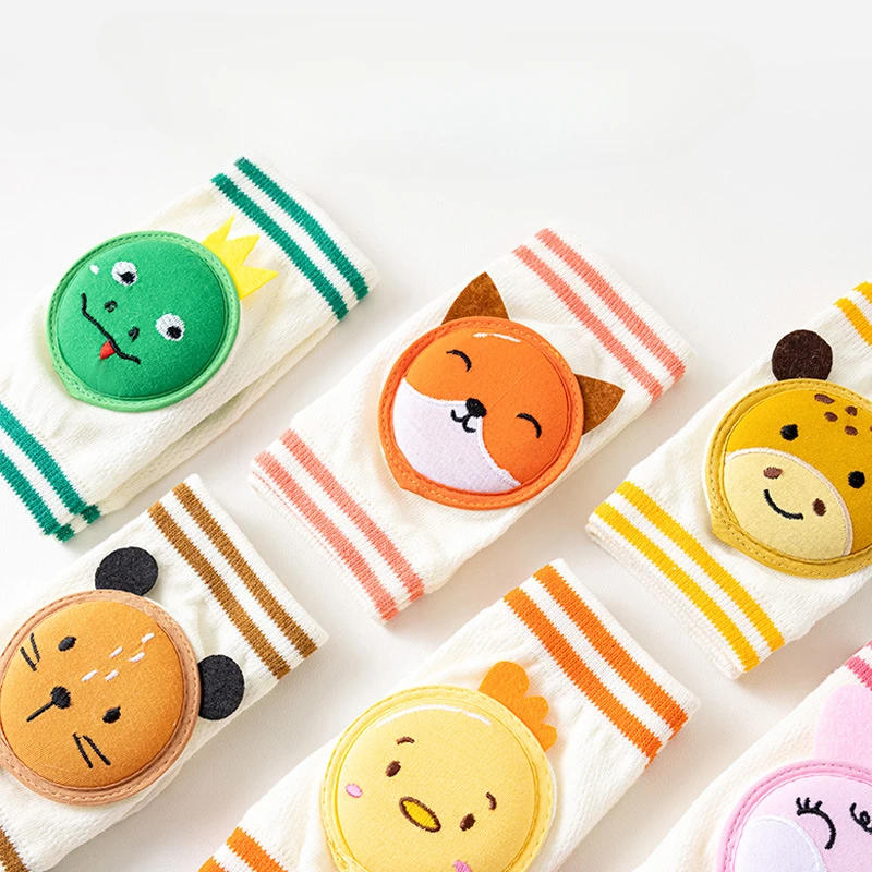 Description Picture 3 of itemCotton Strawberry Leg Warmers Infants Knee Support Baby Knee Pads Children Knee Protector Crawling Elbow Cushion