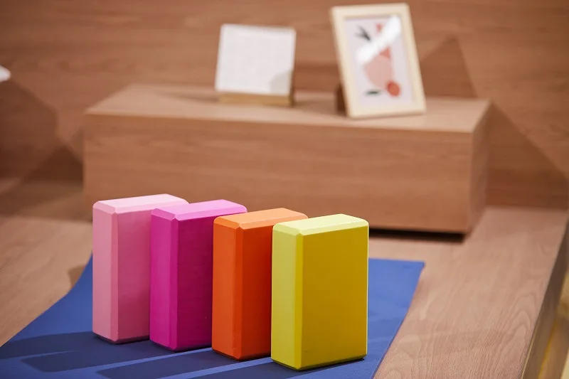 Description Picture 3 of itemYoga Building Blocks Cubes Pilates Bricks Reinforcement Mats Sports Yoga Supplies Exercise Home Exercise Equipment Fitness Eva