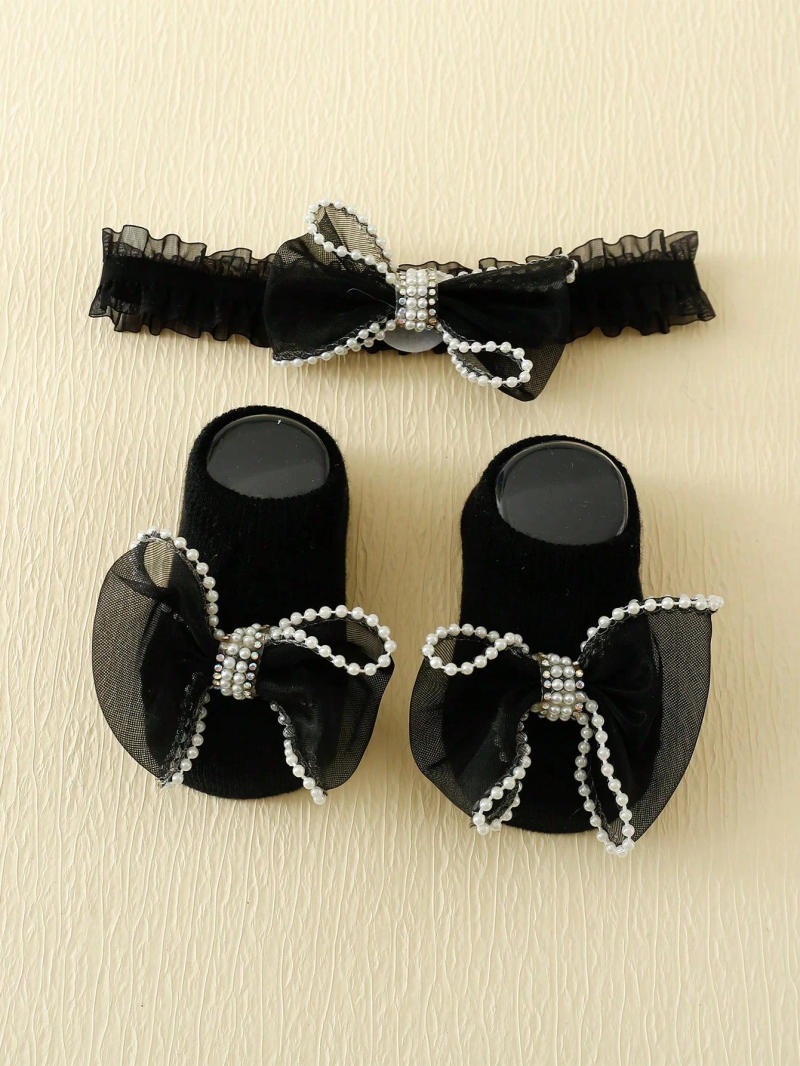 Description Picture 3 of item2 Pieces/Set Baby Girl Socks and Headband Set with Pearl Details Lace Bownot, Soft Breathable Non-Slip Set for 0-12 Months Infant