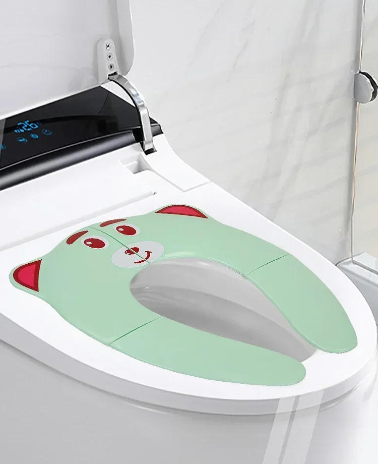 Description Picture 3 of itemPortable Kids Travel Potty Seat Pad Baby Folding Toilet Training Seat Cover Toddler Urine Assistant Cushion Children Pot Seater