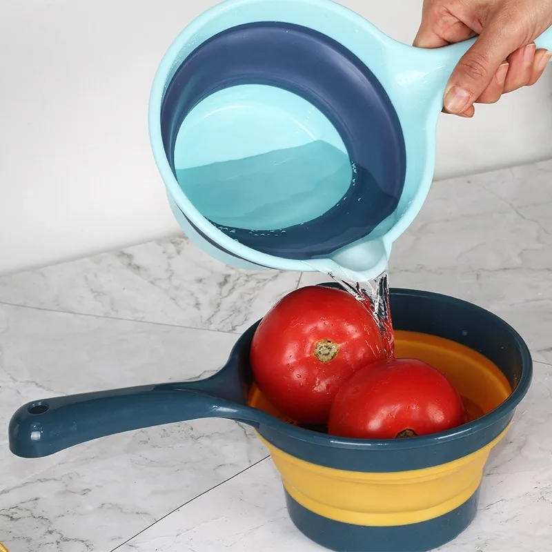 Description Picture 4 of itemPet Folding Spoon Long Handle Scoops Hanging Water Household Ladles Camping Portable Bailer Baby
