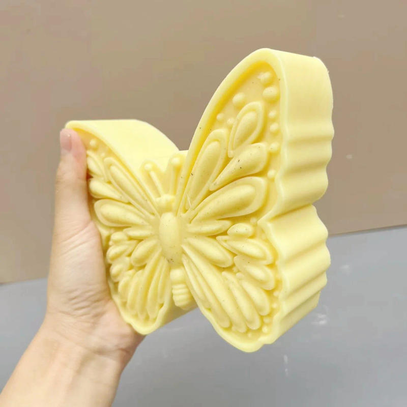 Description Picture 3 of item10-16cm Large Butterfly carving pattern cylindrical candle silicone mold butterfly shape candle mold butterfly ball resein mold