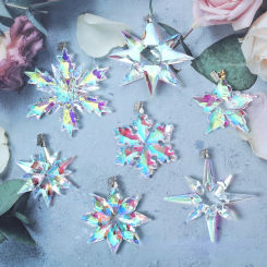 Crystal Snowflake Hanging Decoration Suncatchers Rainbow Prism Car Pendant Rearview Mirror Interior Accessories New Year Gifts