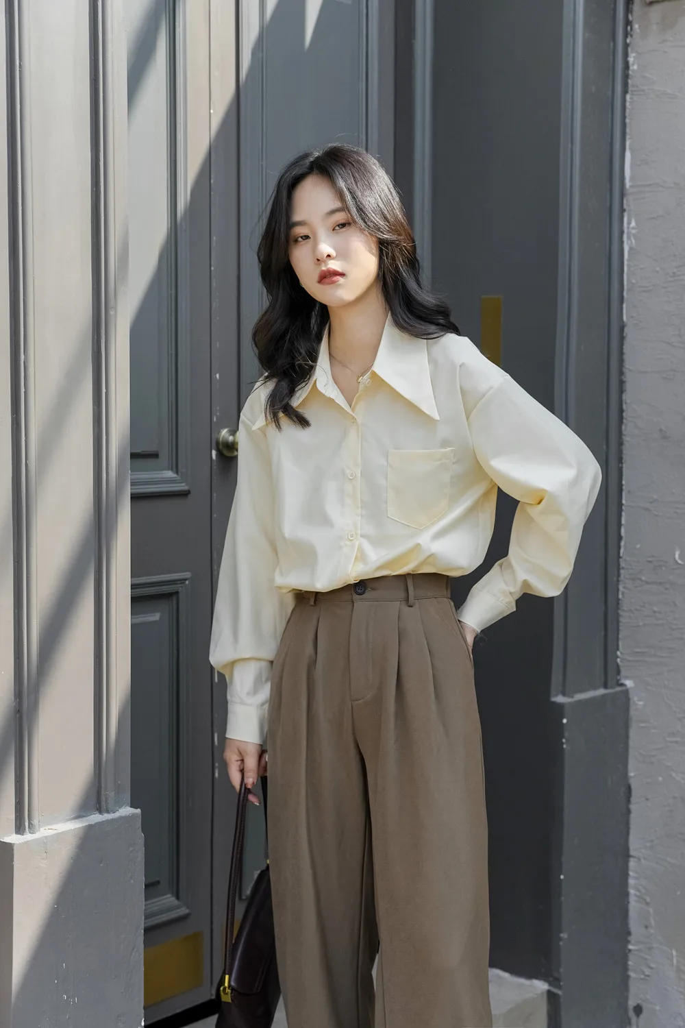 Description Picture 5 of itemFrench Elegant Look Younger Instantly Shirt Women's Retro Spring Turn-down Collar Long  Sleeve Blouse Casual Office Lady Clothes