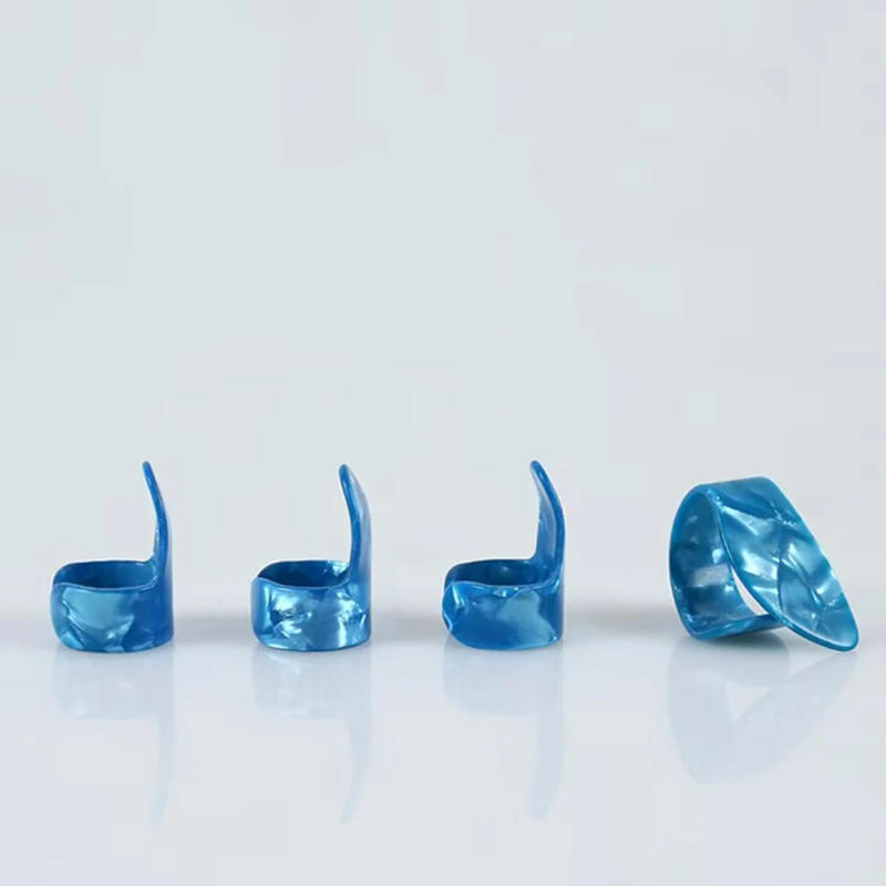 Description Picture 4 of item1 Set Guitar Picks 1 Thumb + 3 Finger Acoustic Nail Celluloid Jim Guitar Banjo Thumb Picks Plectrum for Guitar Accessories