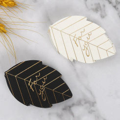50pcs Leaf Shaped Paper Tags Garment Clothes Shoes Package Bags Hang Tag DIY Thank You Cards Labels Christmas Wrapping Paper