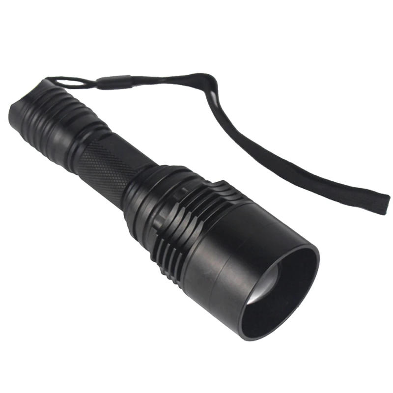 Description Picture 4 of itemIR Hunting Flashlight 10W Infrared Radiation IR 850nm/940nm Torch Night Vision Zoomable Focus Lantern+18650+Charger+Switch+Mount