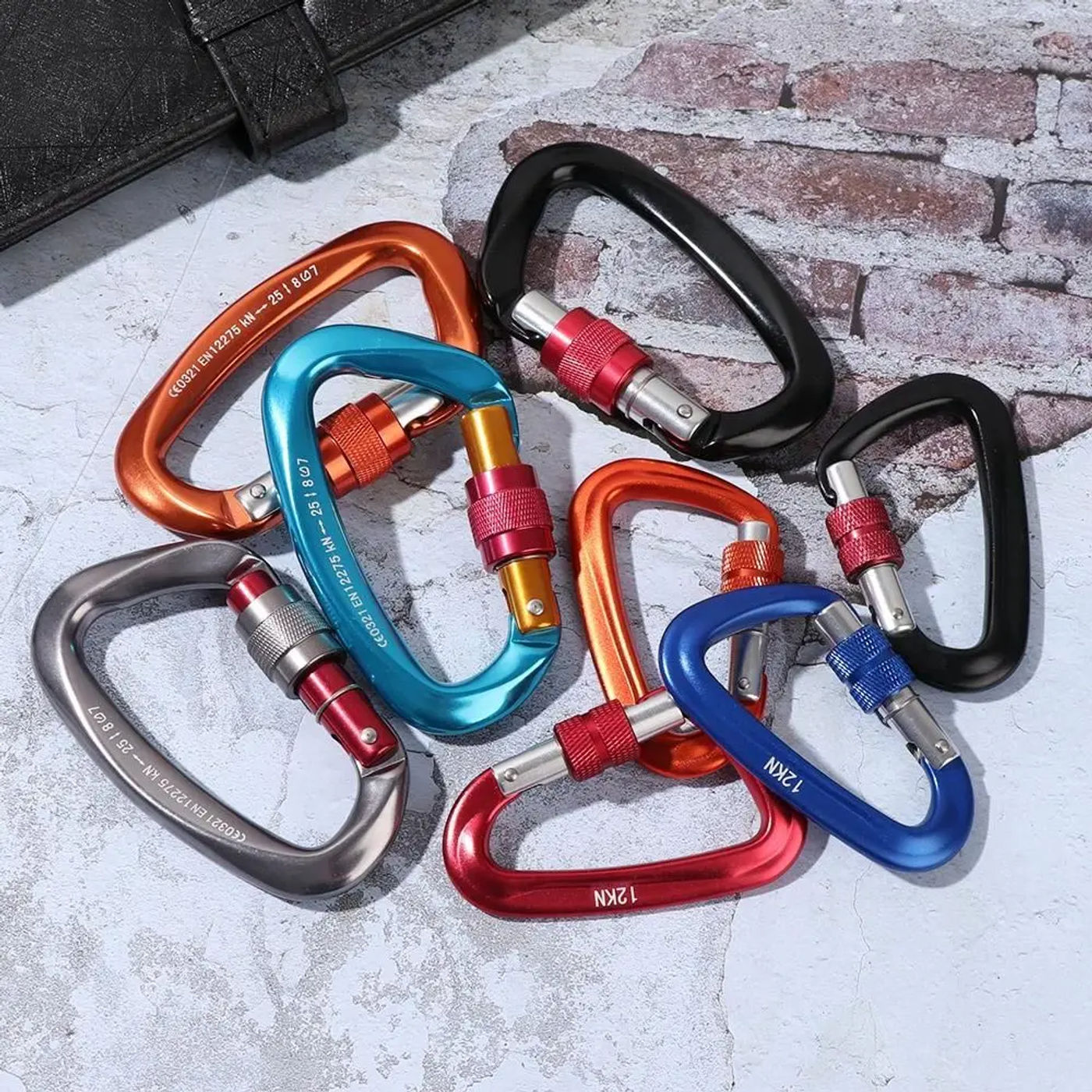 Description Picture 5 of itemOutdoor Ascend Accessories Security Master Lock Climbing Key Hooks Professional Carabiner Mountaineering Protective Equipment