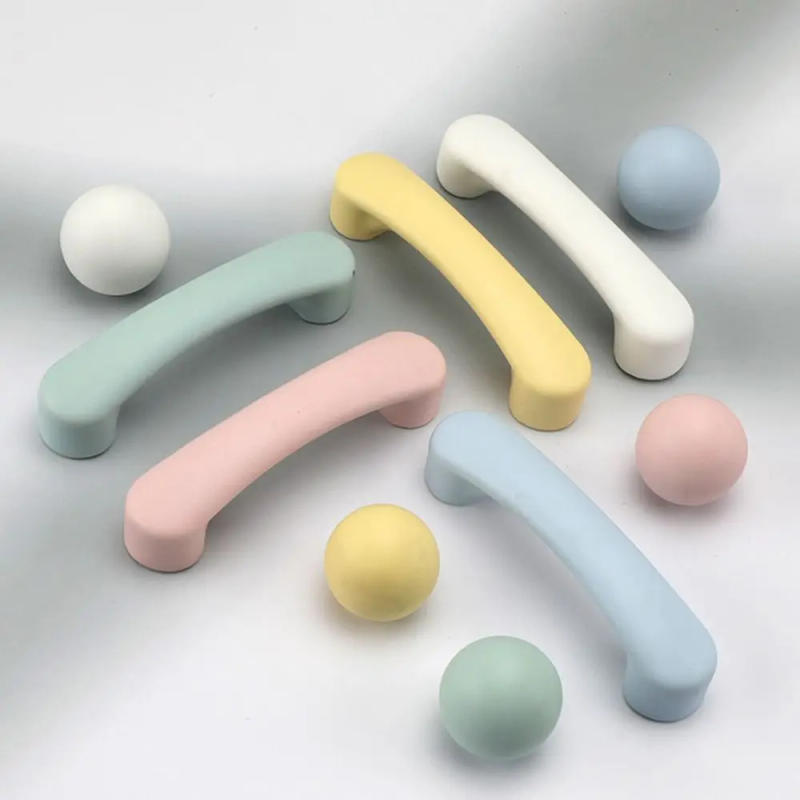 Description Picture 2 of itemPortable Cute Ceramic Drawer Knob Cartoon Simple Style Cabinet Door Pulls Modern Macarons Color Furniture Handles Closet