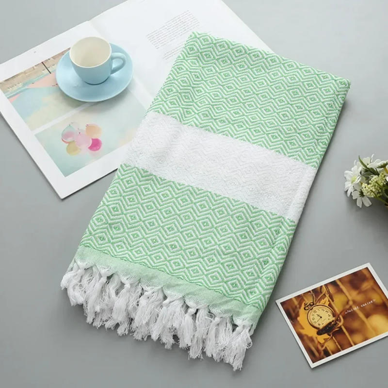Description Picture 3 of item2024 Thickened Polyester/Cotton Plain Türkiye Tassel Diamond Beach Towel,Jacquard Diamond Patterned Bath Towel