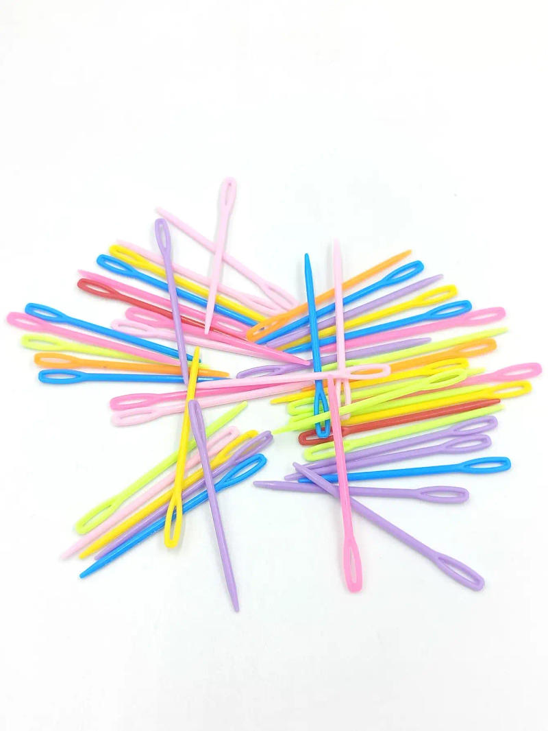 Description Picture 2 of item50PCS ABS Plastic Hand Sewing Needle DIY Knitting Tools Mixing Colors Are Shipped Randomly