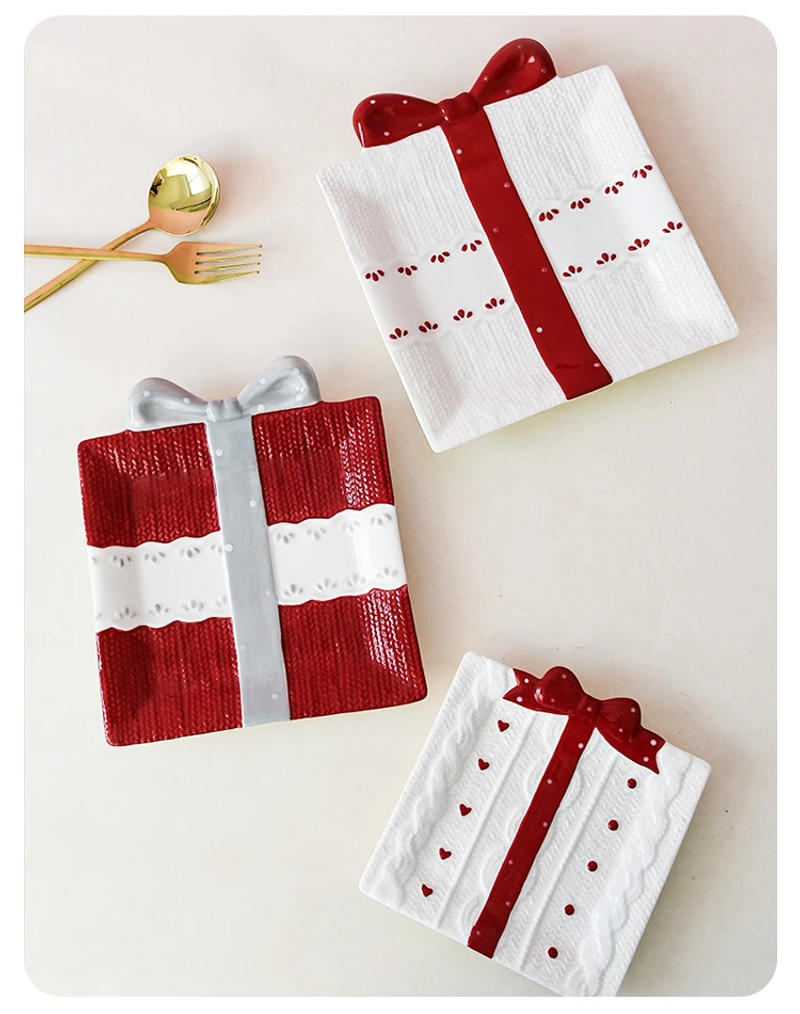 Description Picture 4 of itemKorean Relief Bow Square Ceramic Plate Exquisite Gift Multifunctional Tray Wedding Afternoon Tea Dim Sum Cake Cute Photo Plate