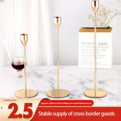 3Pcs/Set European style Metal Candle Holders Candlestick Fashion Wedding Table Candle Stand Exquisite Candlestick Christmas Tabl