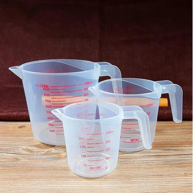 Description Picture 4 of item3Pcs Kits Baking Liquid Measuring Cups PVC Scale Cup Plastic Measuring Volume Beaker Kitchen Baking Tools