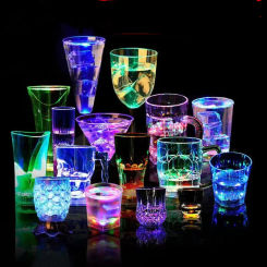 Glow Drinkware LED Cups Luminous Beer Mug Flashing Drinking Cup Color Changing Beer Whisky Glass Cup For Bar Club Party Supplies
