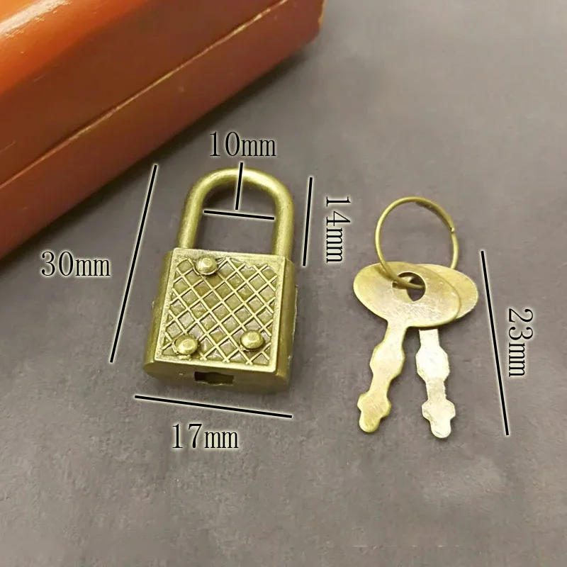 Description Picture 3 of itemMini Retro Padlock Set for Notepad Diary & Small Luggage Zinc Alloy Lock with Keys - Suitcase Locker Hardware