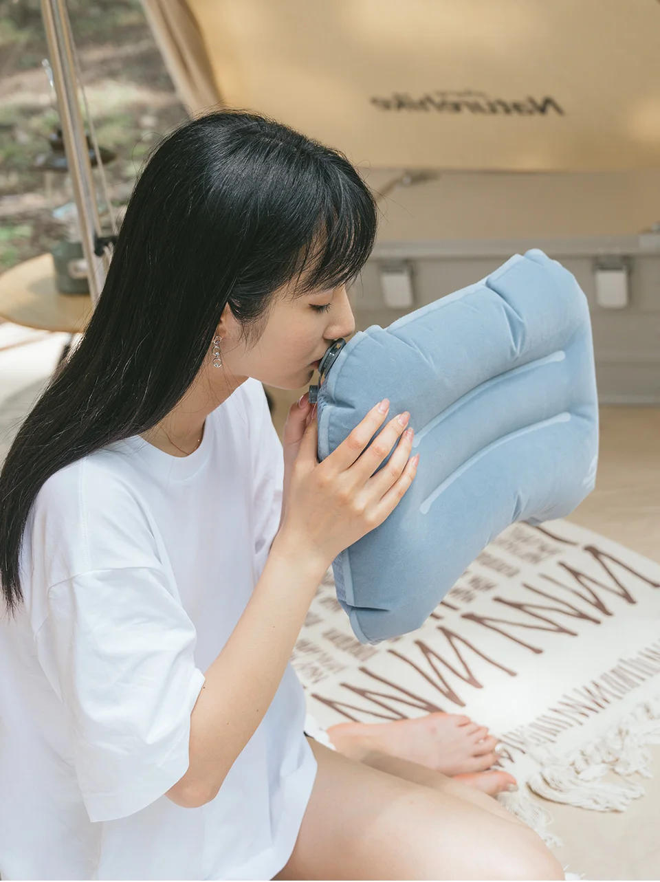 Description Picture 6 of itemNaturehike Camping Pillow Inflatable Outdoor Travel Pillow Skin-friendly TPU Flocking Material Air Cushion Compact Small Pillows