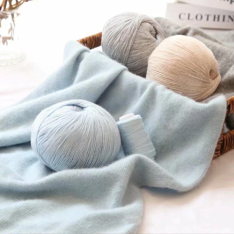 Description Picture 5 of itemMongolian Combed Cashmere Blended Yarn Hand-Knitted Crochet Cashmere Knitting Soft Wool Yarn Baby Scarf Blanket Thread 70g