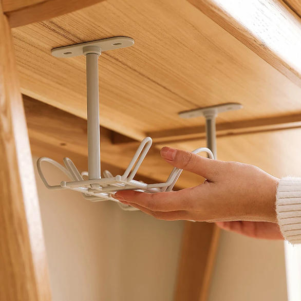 Slide f3d19b10b2e04817b80c139ea79d0da2