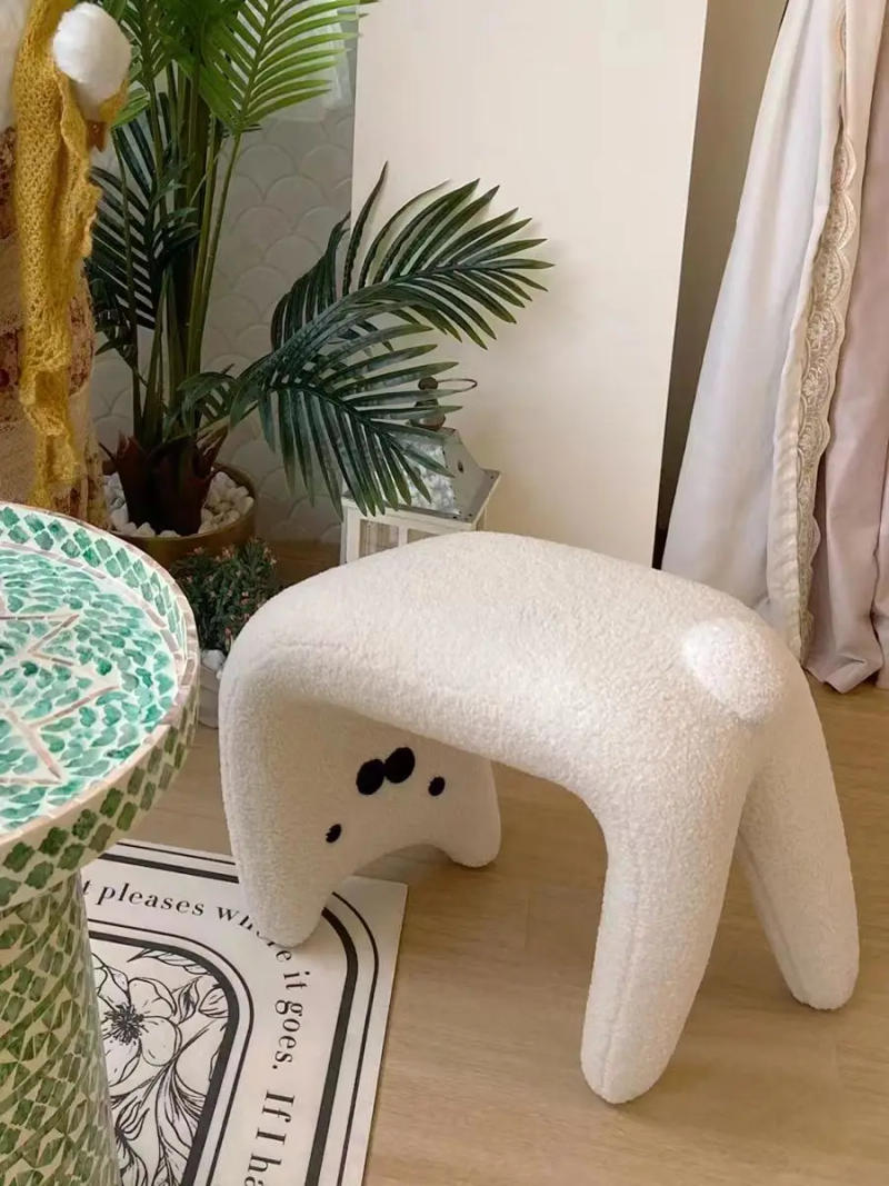 Description Picture 5 of itemDressing Stools Armless Plush Entryway Chairs Cute Cat Makeup Room Footrest Vanity Stool for Living Room Bedroom Furniture
