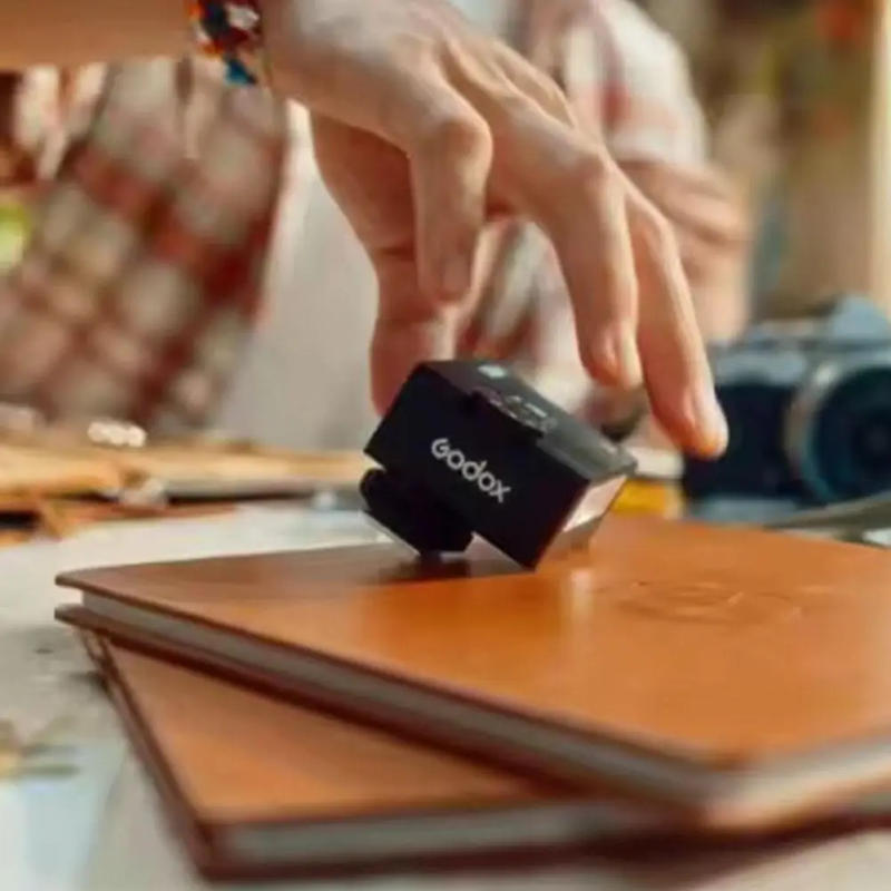 Description Picture 4 of itemGodox IM30 IFlash Mini Flash 7-speed 13-level Manual Dimming Single Contact Design Hot Shoe 1/64 To Full Power Portable Flash