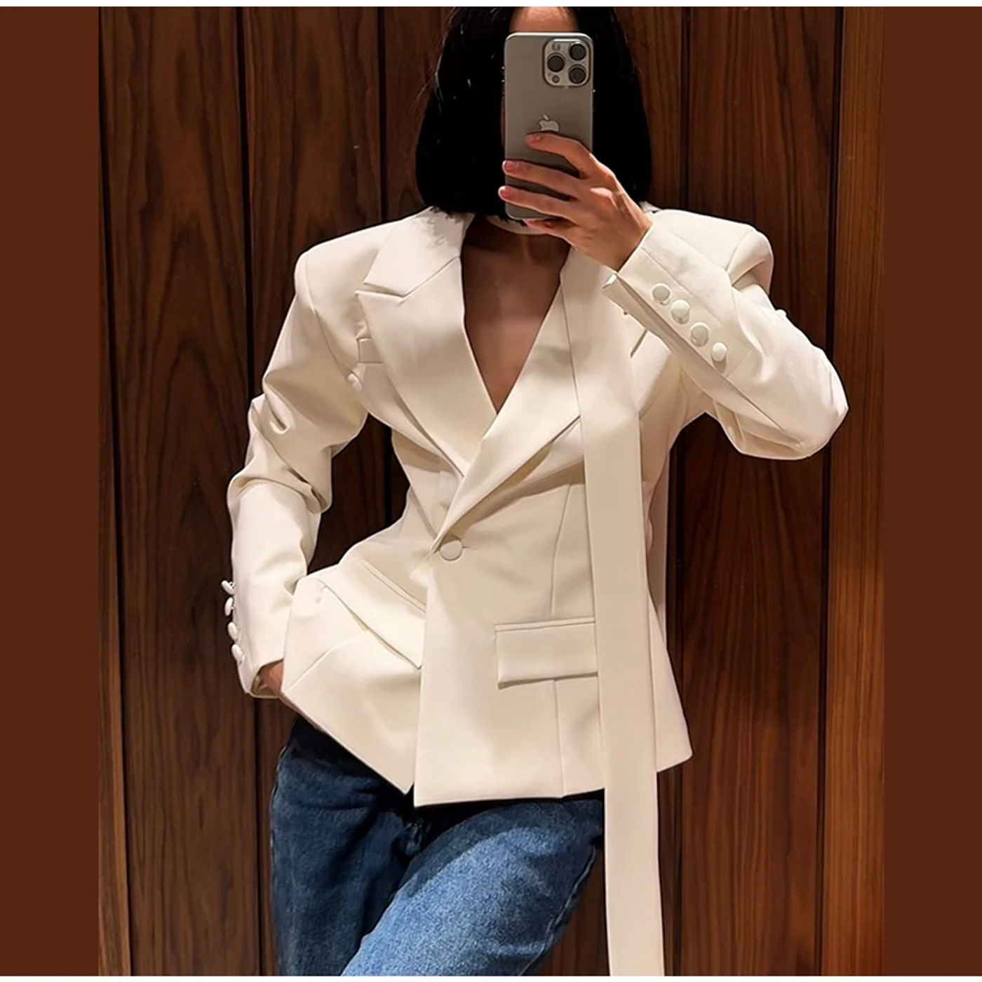 Description Picture 6 of itemElegant Solid Lapel Blazer Jacket Women Slim Waist Single Button Shoulder Pad Long Sleeve Coats 2025 Spring Fashion Lady Coats