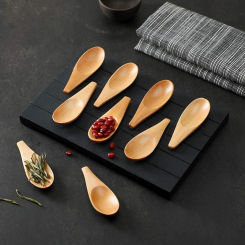5pcs Wood Mini Tea Spoon Condiment Scoop Flatware Coffee Tea Small Mini Sugar Spoon Coffee Spoon Kitchen Gadgets 5Pcs 7X2.5Cm