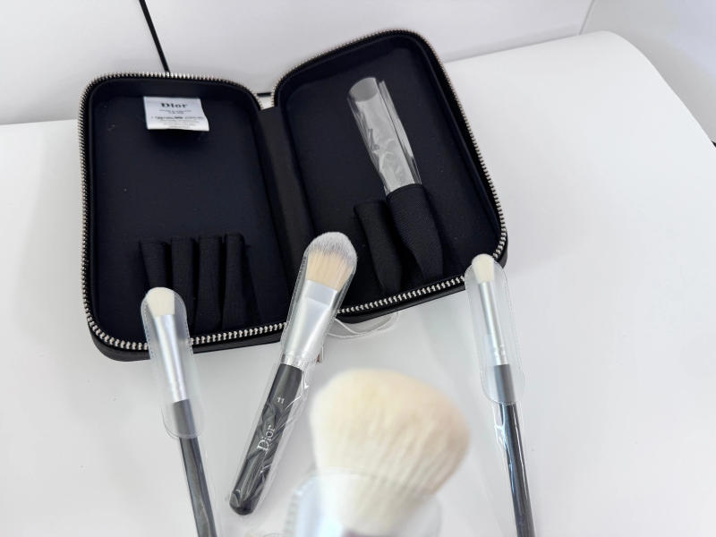 Description Picture 5 of itemPremium Makeup Brush Set Multi-Function Premium Set Eyeshadow Blush Contouring Brush Perfect Gift for The Discerning Woman'S