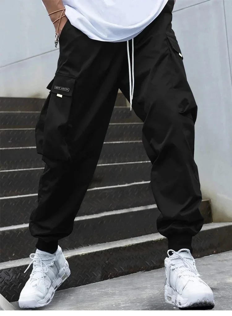 Description Picture 5 of itemMen Letter Graphic Flap Pocket Drawstring Waist Cargo Pants