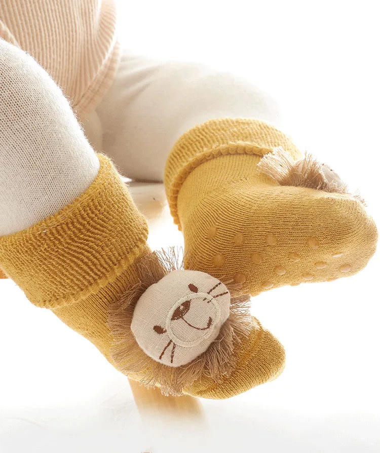 Description Picture 2 of itemAutumn Winter Baby Girls Soft Cotton Terry Floor Socks Newborn 3D Doll Cartoon Animal Bow Anti Slip Shoes for Infant Boy Clothes
