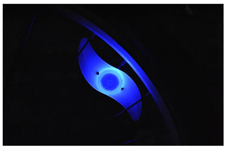 Description Picture 6 of item1pc 3 Mode LED Bike Wheel Spoke Light Waterproof Bike Safety Warning Easy To Install Bicycle Accessories with Battery