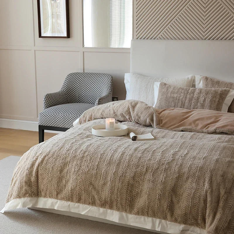 Description Picture 5 of itemTuscany faux fur Bed linen double comforter Bedding set Bed duvets cover Quilt beds cover full set sheets pillow cover