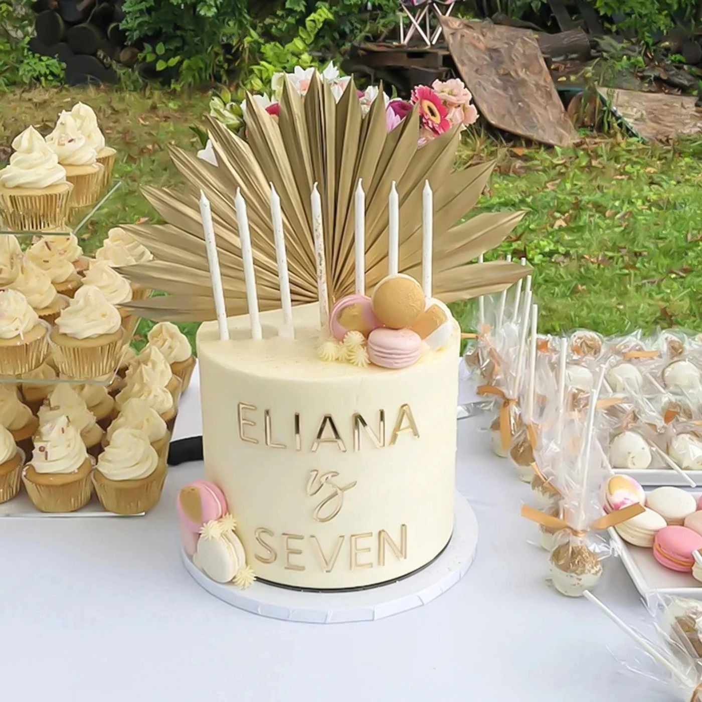 Description Picture 6 of itemGolden Mirror Acrylic English Letter Alphabet Cake Decor DIY Personalise Name Cake Topper For Wedding Birthday Party Cake Decor