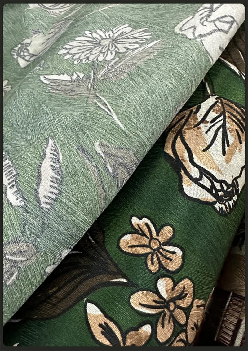 Description Picture 6 of itemHigh End Dark Green Plant Flower Printed Heavy Herringbone Pattern Silk Fabric High-end Handmade DIY Hanfu Dress Sewing Material