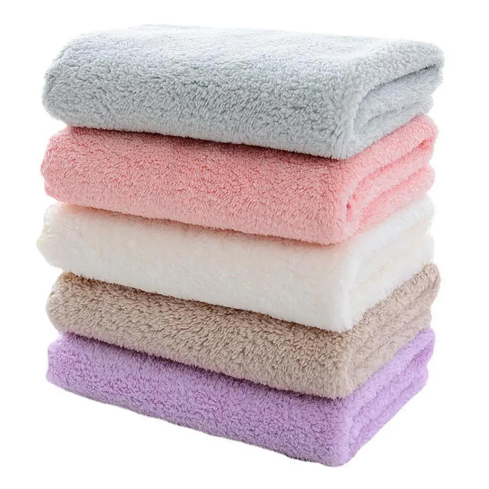 Description Picture 6 of itemCoral Velvet Face Towel Microfiber Absorbent High-density Square Hand Towel Cleaning Wipes Quick Dry Clean Handkerchief Supplies