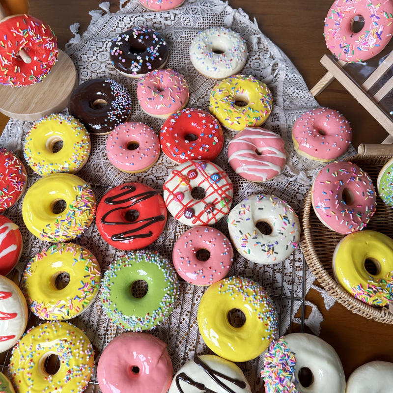 Description Picture 6 of itemArtificial Donuts Model Simulation PU Donut Bread Photography Props for stress Relief Slow Rebound Fake Food Fun Ornament