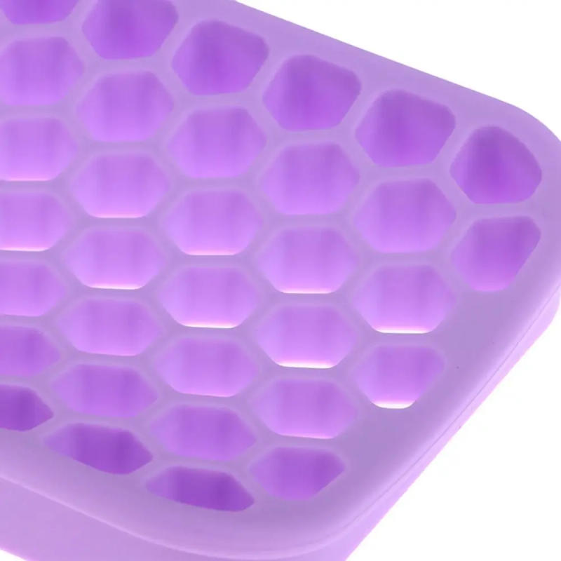 Description Picture 6 of itemSilicone Curling Iron Mat Professional Durable Portable Heat Insulation Pad Heat Resistant Non-slip Styling Tool Women